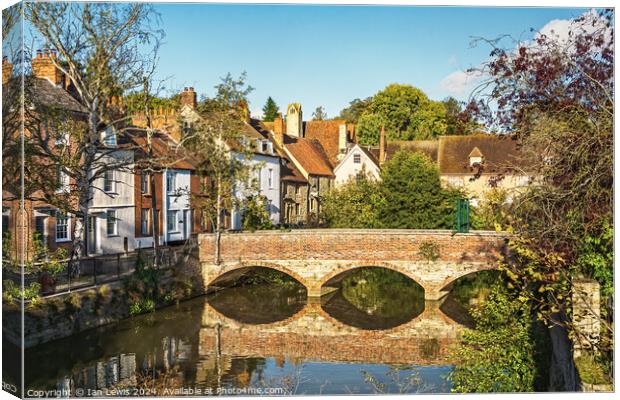 Below the Abbey Mill at Abingdon Canvas Print by Ian Lewis