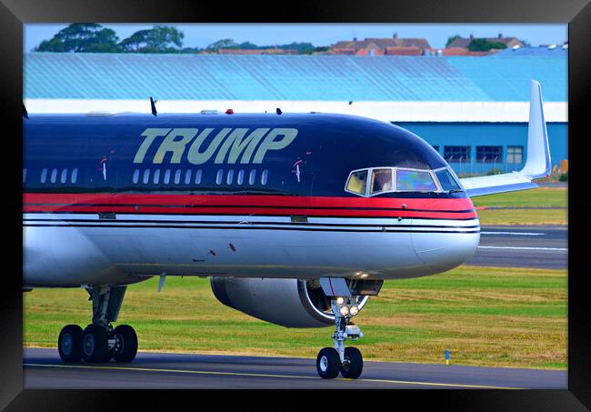 Trump Organization Boeing 757 Framed Print by Allan Durward Photography