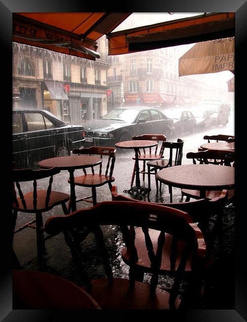 Paris sous la pluie Framed Print by Ernesto Terri