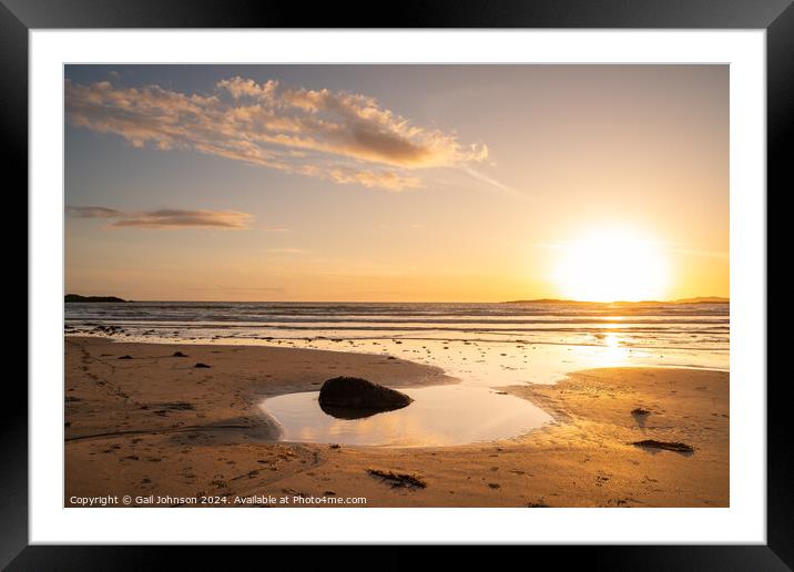 Sunset at low tide at Rhosneigr Beach, Anglesey  Framed Mounted Print by Gail Johnson