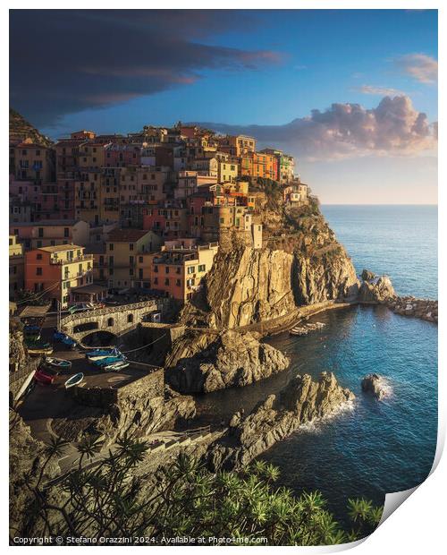 Manarola village, rocks and sea. Cinque Terre, Italy. Print by Stefano Orazzini