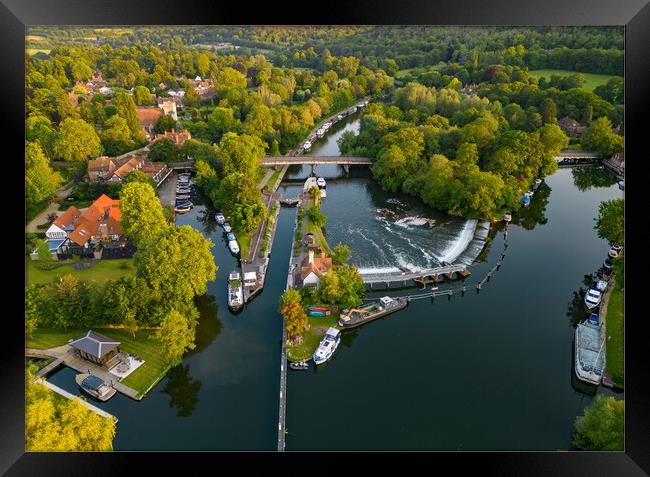 Goring-on-Thames Framed Print by Geoff Storey