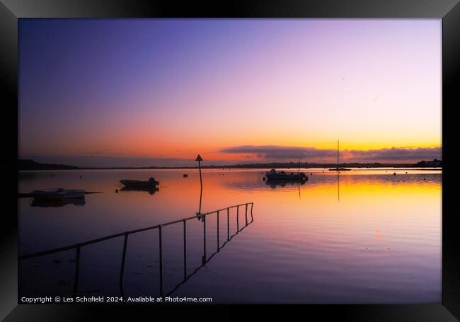 Mudeford Sunset Framed Print by Les Schofield