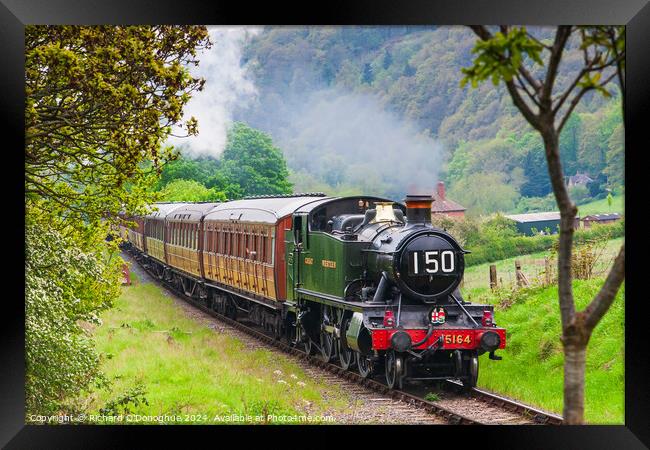 Train 150 pulling into the station on the Severn Valley Railway Framed Print by Richard O'Donoghue
