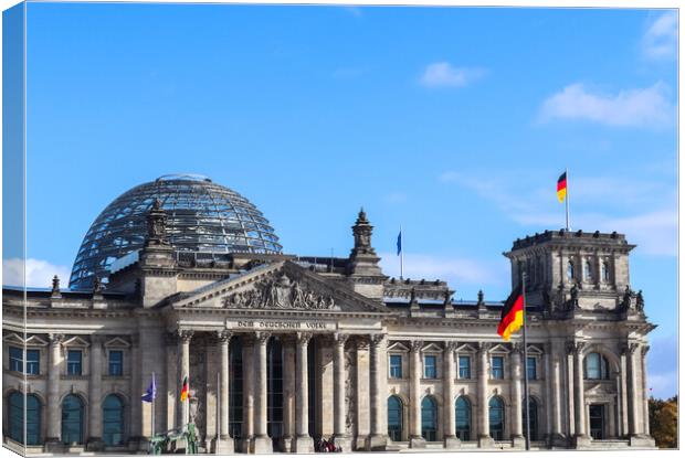Building of the German Reichstag in Berlin on the holiday on 3 October Canvas Print by Michael Piepgras