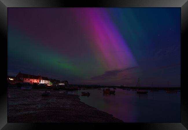 The Northern Lights pay a visit to Burnham Overy Staithe 10/5/24 Framed Print by Gary Pearson