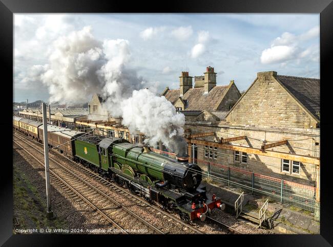 5043 Earl of Mount Edgcumbe at Carnforth Framed Print by Liz Withey