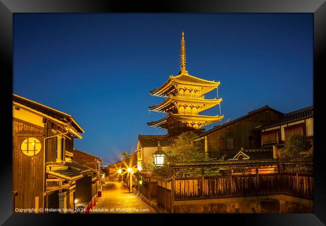 Yasaka Pagoda in historic Kyoto in the evening Framed Print by Melanie Viola