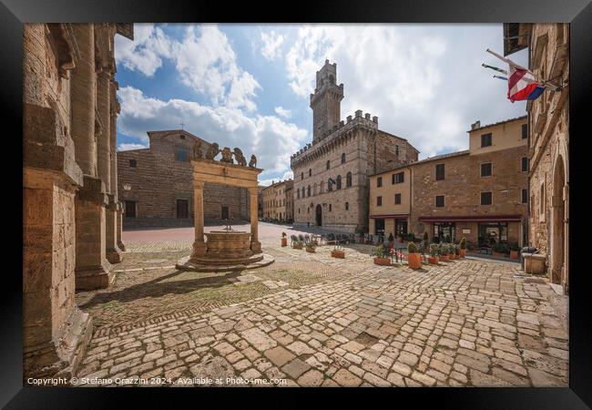 Piazza Grande, the well, and Palazzo Comunale of Montepulciano.  Framed Print by Stefano Orazzini