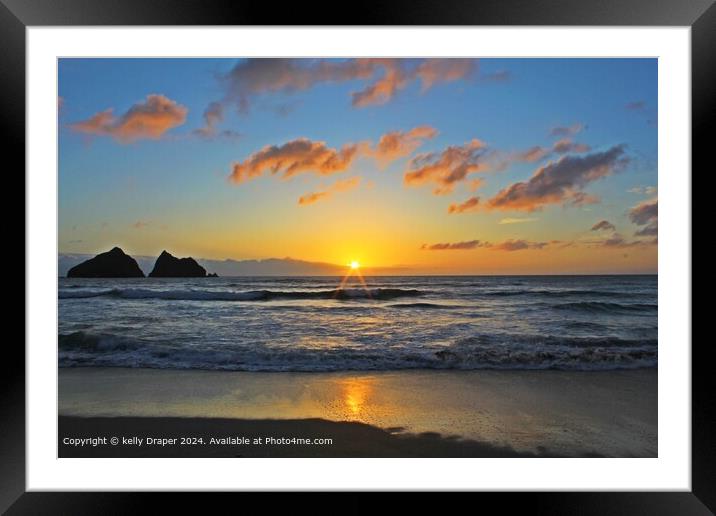 Holywell Bay Sunset Framed Mounted Print by kelly Draper