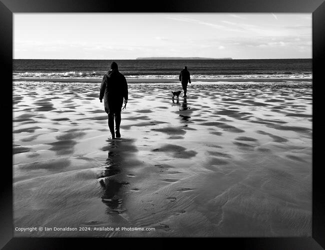 Woolacombe Beach Framed Print by Ian Donaldson