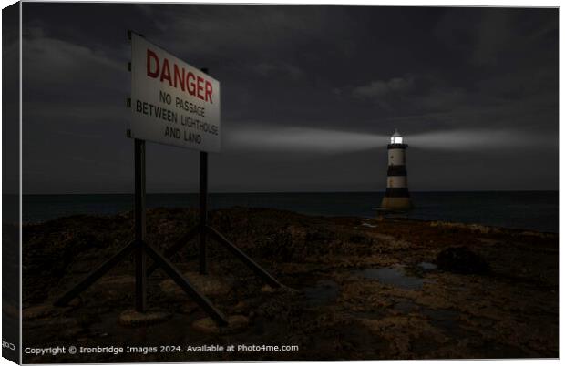 Trwyn Du Lighthouse  Canvas Print by Ironbridge Images