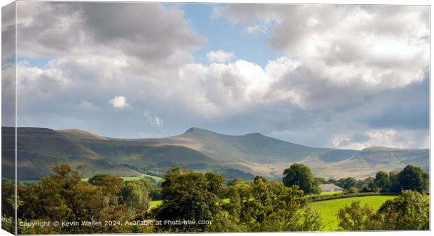 Brecon Beacons Landscape Scene Canvas Print by Kevin Wailes