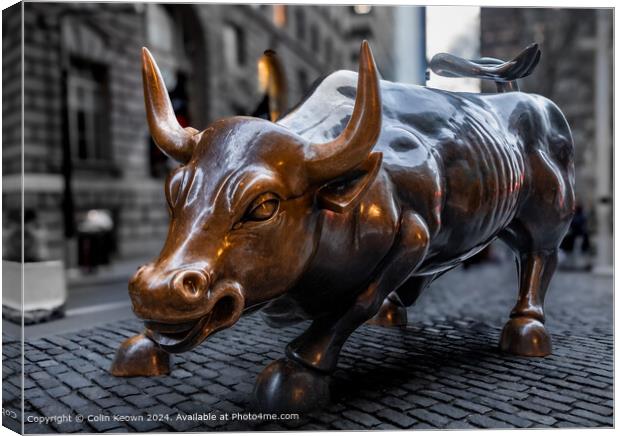 The Iconic, New York, Charging Bull. A bronze sculpture by artist Arturo Di Modica. Canvas Print by Colin Keown