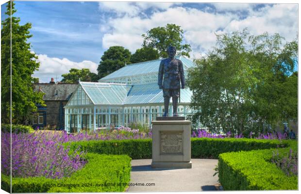 Sikh Soldier Statue, Greenhead Park, Huddersfield Canvas Print by Alison Chambers