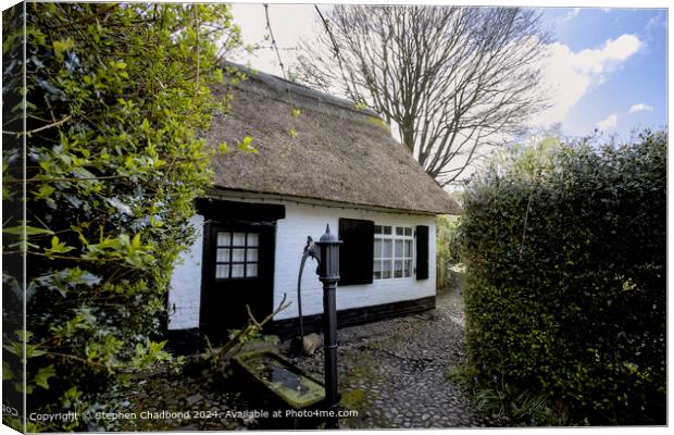 Styal Thatched Cottage Architecture Canvas Print by Stephen Chadbond