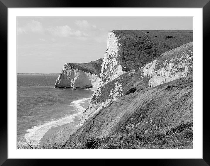 The White Cliff Of Lulworth Framed Mounted Print by Louise Godwin