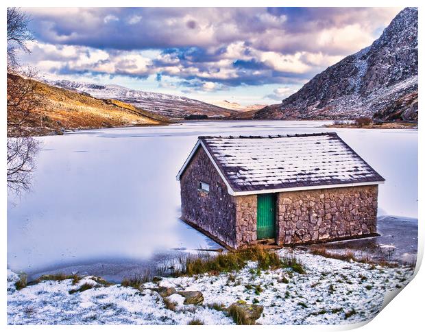 Winter Lake Snowscape Wales Print by chris hyde