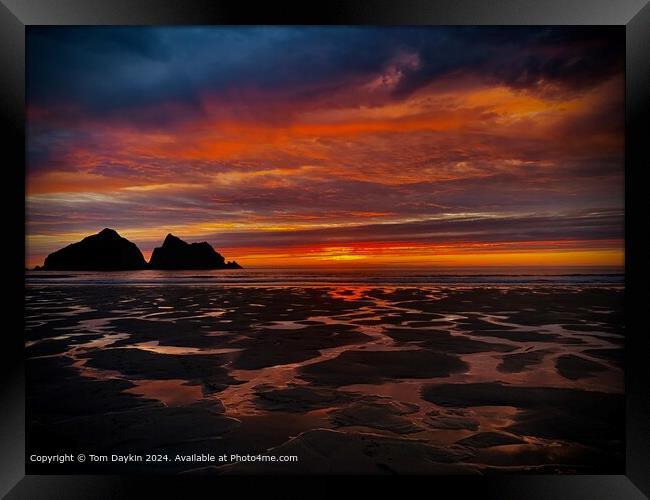 Holywell Beach Sunrise Sunset Framed Print by Tom Daykin