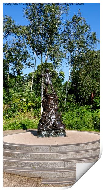 Peter Pan Statue, Hyde Park Print by Cliff Kinch