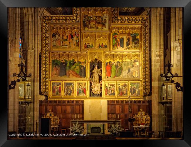 Santa Maria de Leon Cathedral: Colourful Apse Framed Print by Laszlo Konya