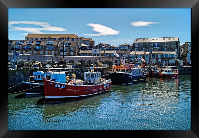 Seahouses Harbour Framed Print by Darren Galpin