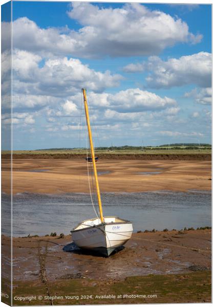 Boat Resting at Wells Next The Sea Canvas Print by Stephen Young