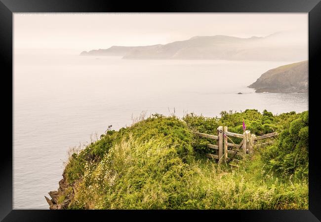 Strumble Head  Framed Print by geoff shoults