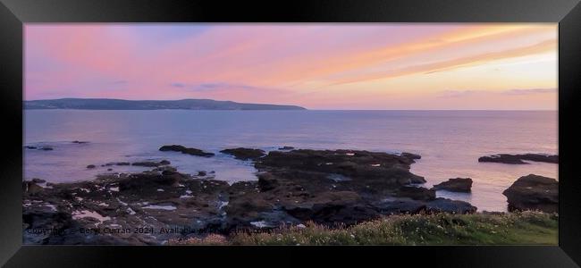 St Ives Bay Sunset. pano Framed Print by Beryl Curran