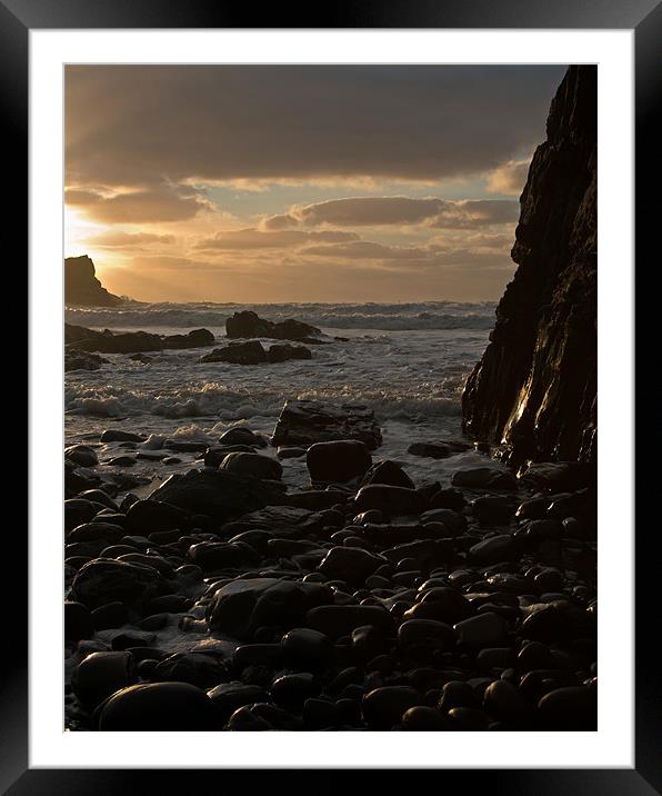 Pebbles in the Sun Framed Mounted Print by Pete Hemington