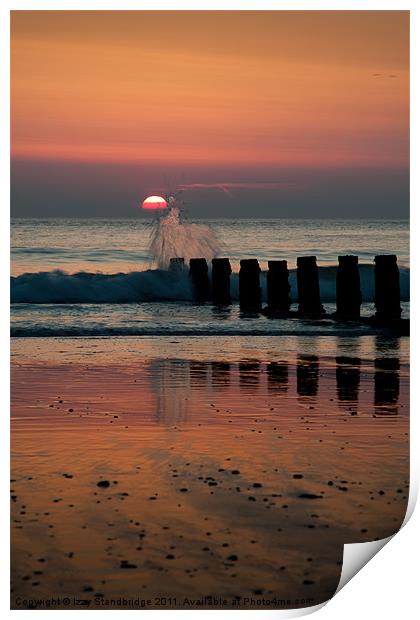 Beach sunset with splash Print by Izzy Standbridge