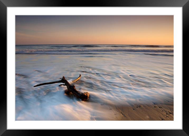 Washed Up Framed Mounted Print by Ray Pritchard