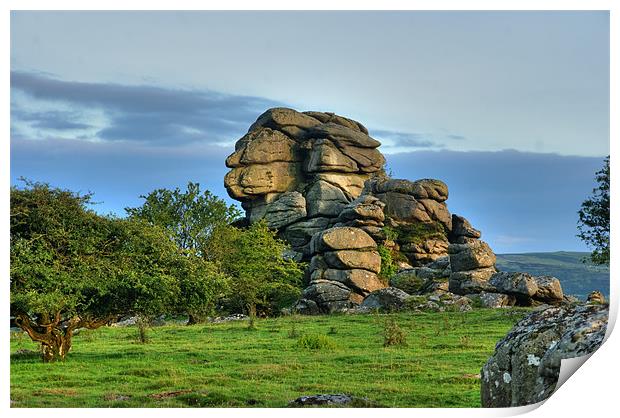 Vixen Tor / The Sphinx of Dartmoor Print by kevin wise