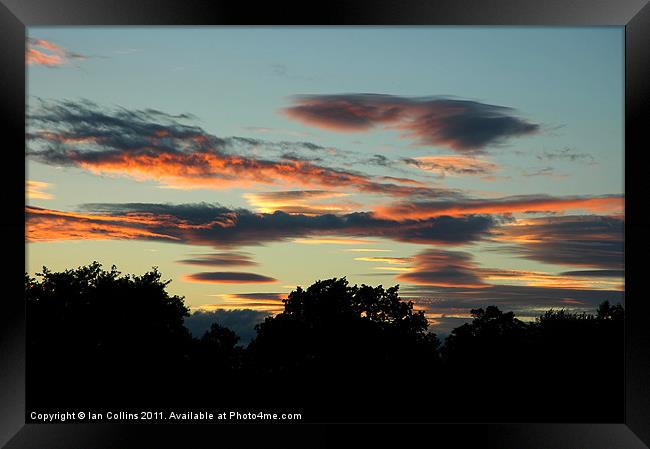 Lenticular Sunset 2 Framed Print by Ian Collins