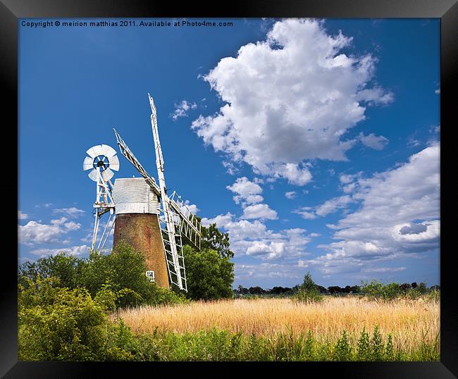 how hill windmill Framed Print by meirion matthias