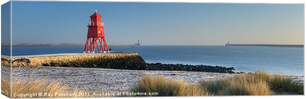 South Shields Groyne Canvas Print by Ray Pritchard