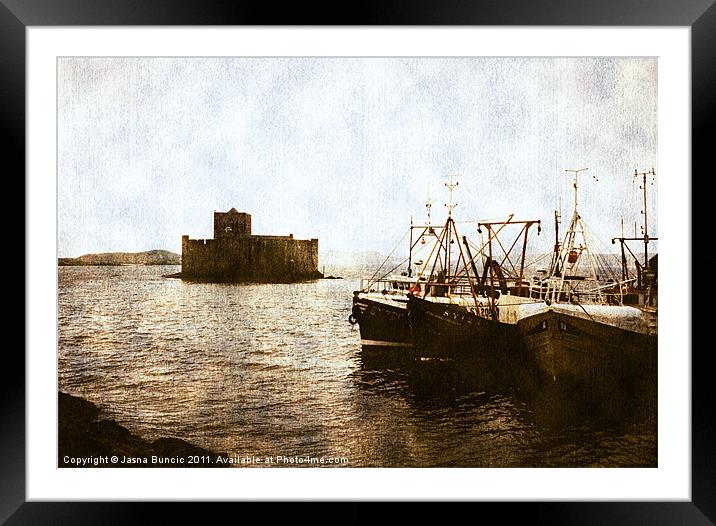 Kisimul Castle, Scotland Framed Mounted Print by Jasna Buncic