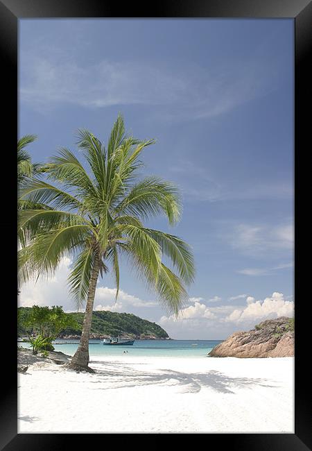 Clear water beach Framed Print by Ankor Light