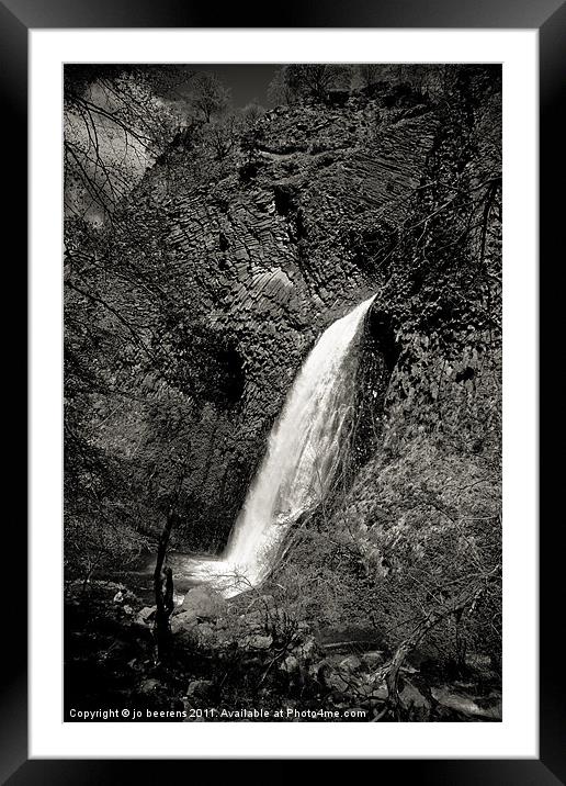 waterfall on volcanic cliff Framed Mounted Print by Jo Beerens