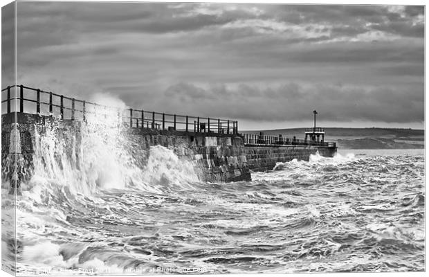 Weymouth's Winter Seas Canvas Print by Chris Frost