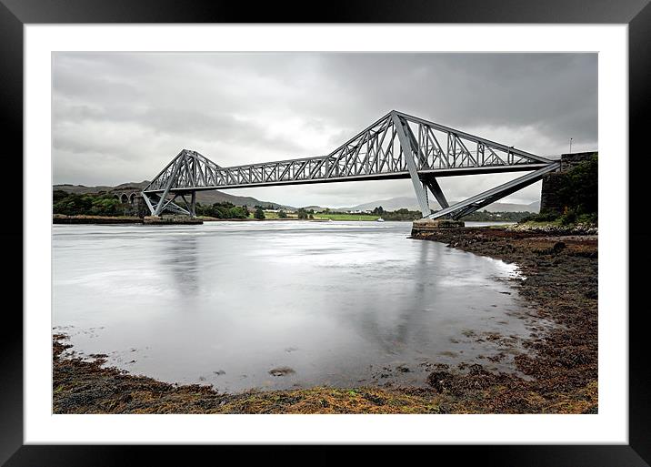 Connel bridge Framed Mounted Print by Grant Glendinning