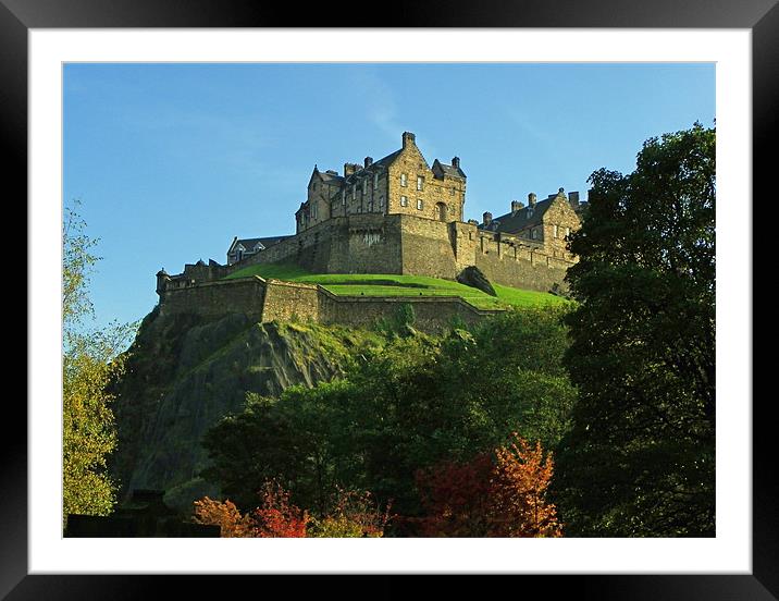 Edinburgh Castle Framed Mounted Print by Dawn Gillies
