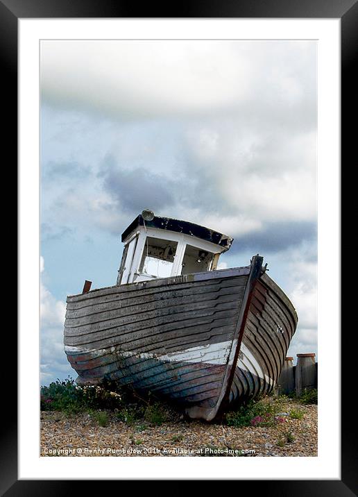boat on a beach Framed Mounted Print by Elouera Photography