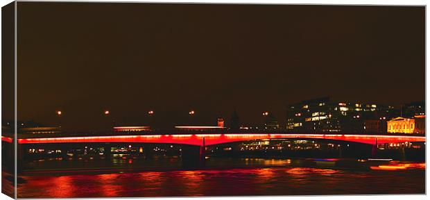 LONDON BRIDGE NEW YEARS EVE Canvas Print by radoslav rundic