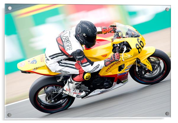 600 SuperSport 2009 Silverstone Acrylic by SEAN RAMSELL