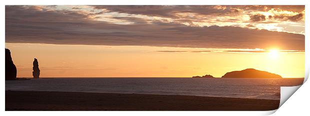 Sandwood Bay at sunset Print by Craig Howie