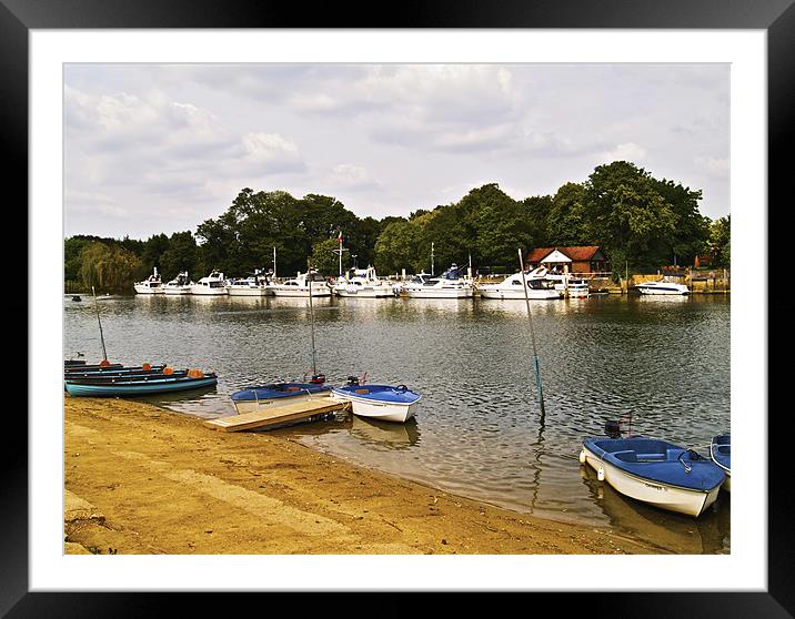 HAMPTON COURT MARINA Framed Mounted Print by radoslav rundic