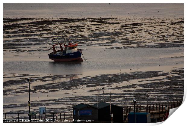 Lone Boat on Shore at Southend Print by Dawn O'Connor