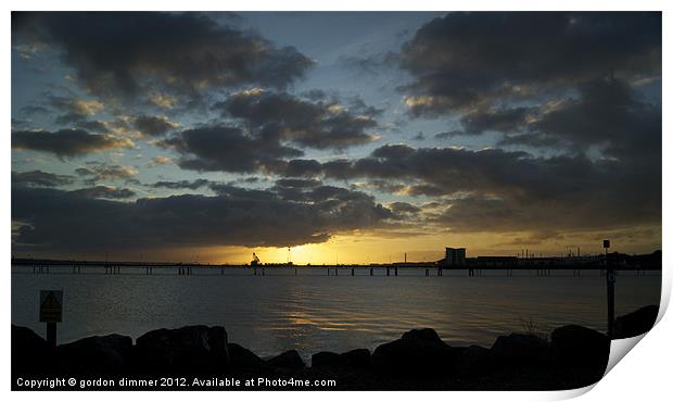 Sunrise over Hythe Pier Print by Gordon Dimmer
