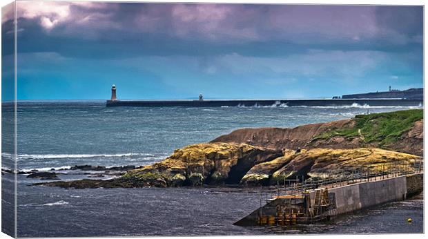 Storm Approaching Seaburn Canvas Print by John Ellis